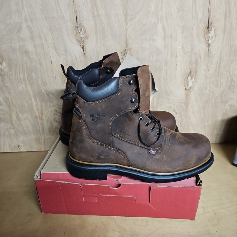 RED WING Leather Boots 4215 SZ 15 W Resistant Steel Toe Waterproof MADE USA NEW